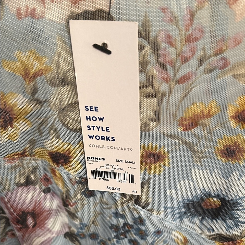 Apt. 9 NWT Sleeveless Floral Sleeveless Top - Light Blue Small - Picture 4 of 13